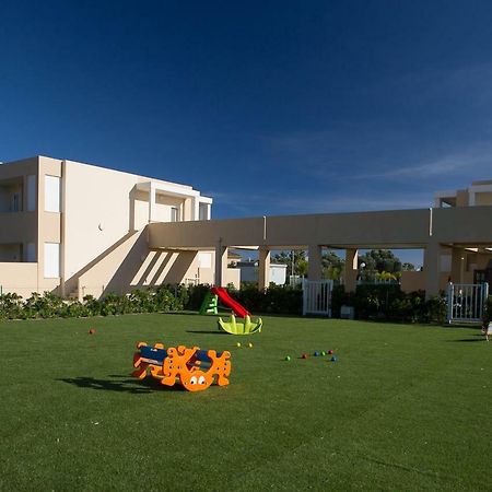 Residence Mar Mediterraneo Quartu SantʼElena Exteriör bild