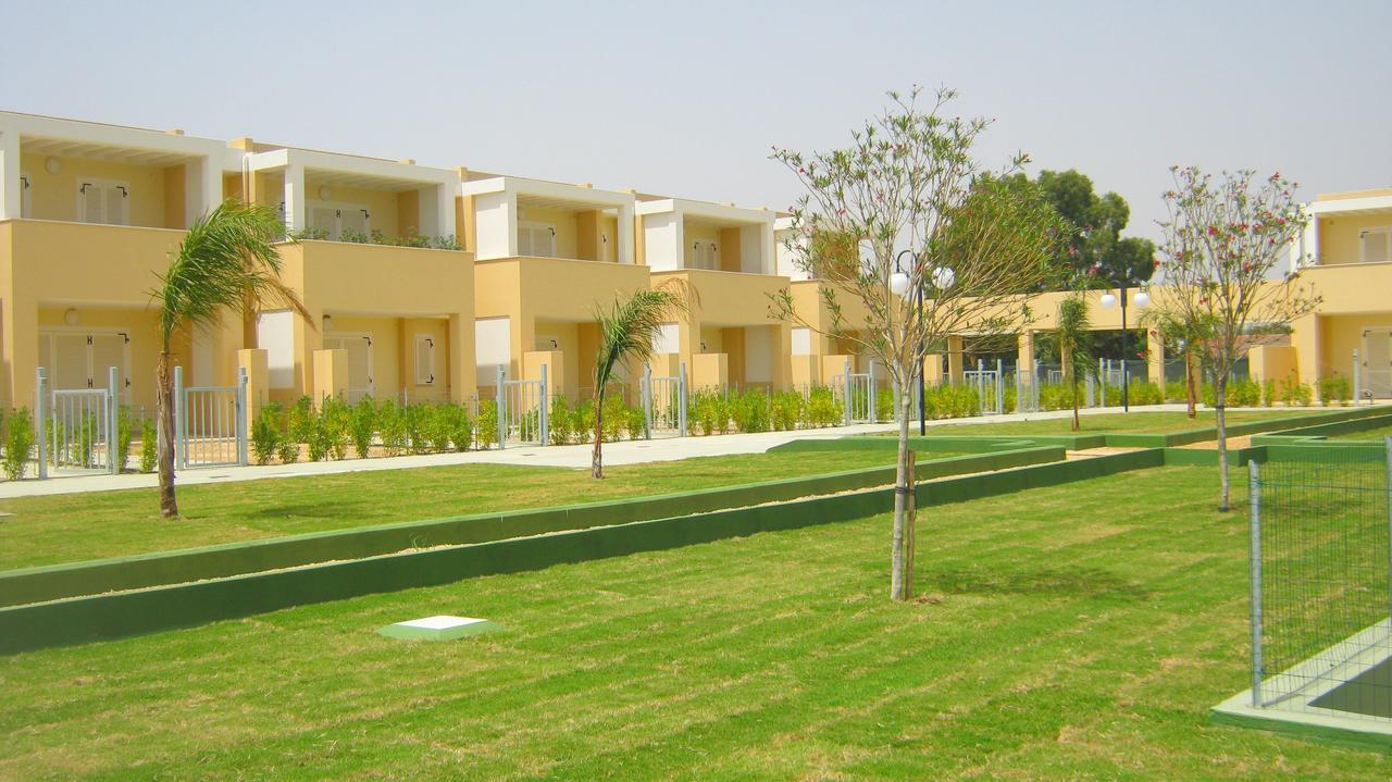 Residence Mar Mediterraneo Quartu SantʼElena Exteriör bild