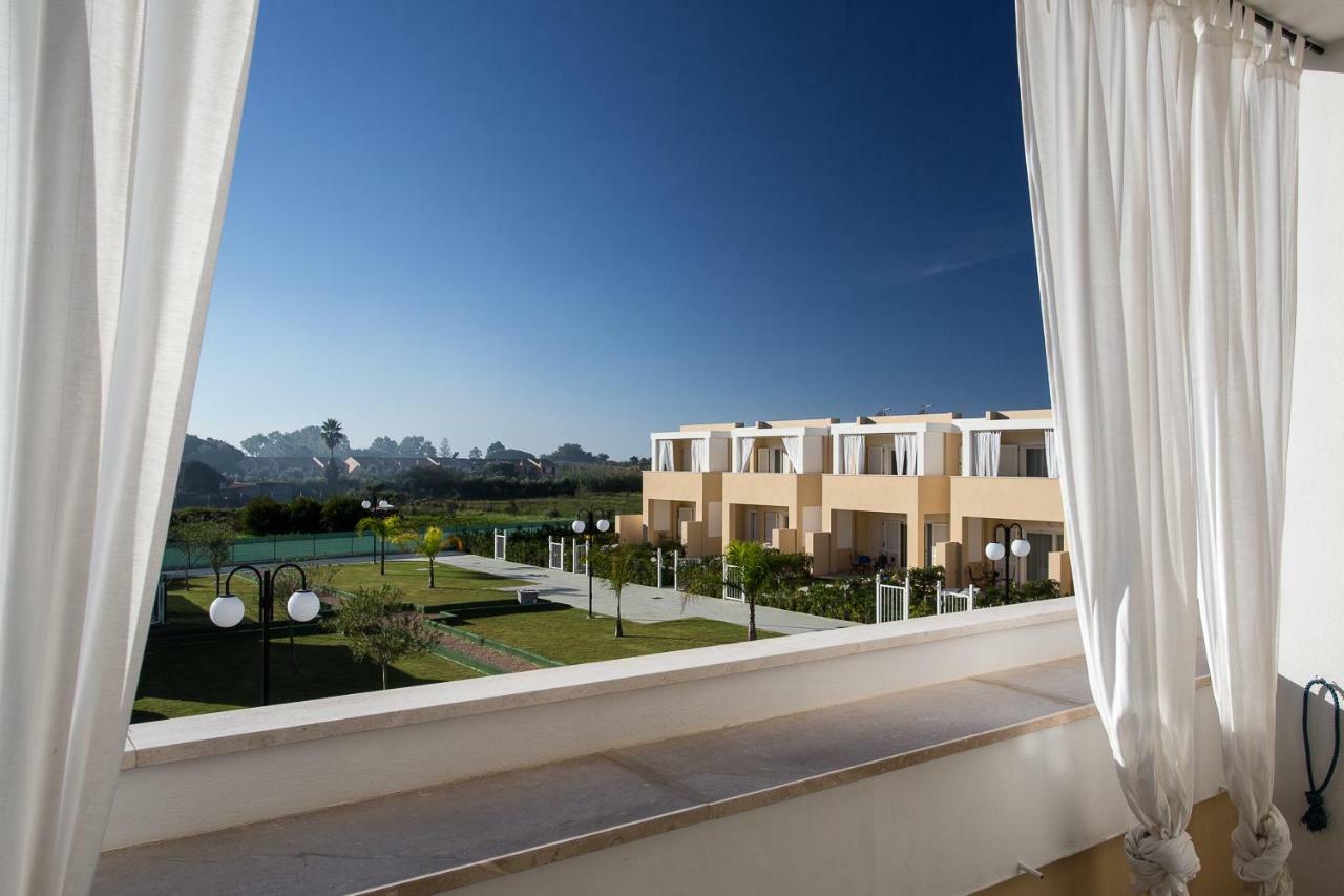 Residence Mar Mediterraneo Quartu SantʼElena Exteriör bild